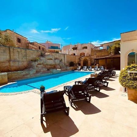 Velver Mansion, Malta - Luxury Villa With Pool Naxxar Esterno foto